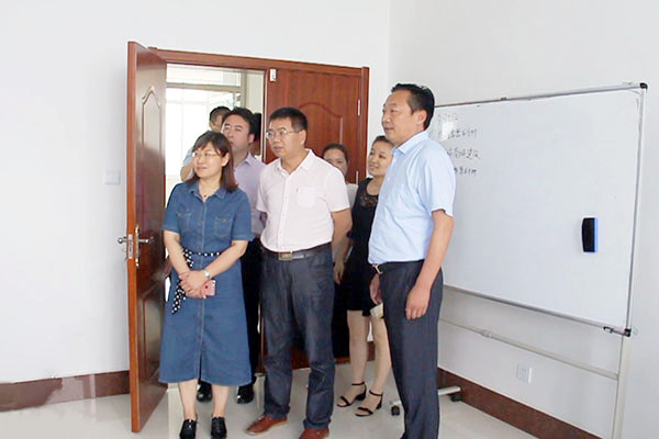 热烈欢迎济宁市旅游协会领导到中煤集团元古旅游公司考察指导